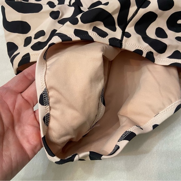 New! Victoria's Secret Swim Sports Leopard Print One-Piece Swimsuit 3695 - Picture 4 of 9